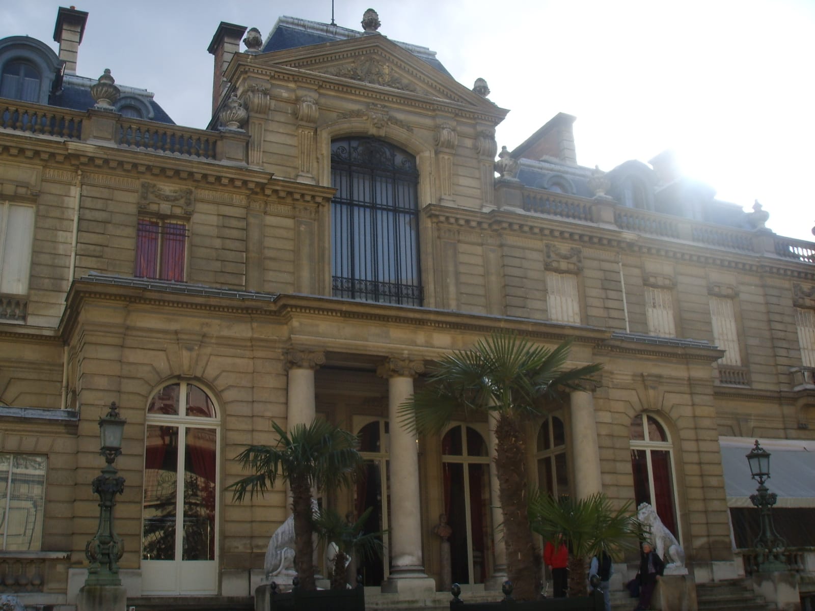 Main façade and entrance of Musée Jacquemart-André